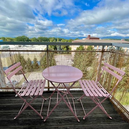Cozy Apartment - Citycentre - Freeparking - Selfcheck-In Liptovsky Mikulas Exterior photo