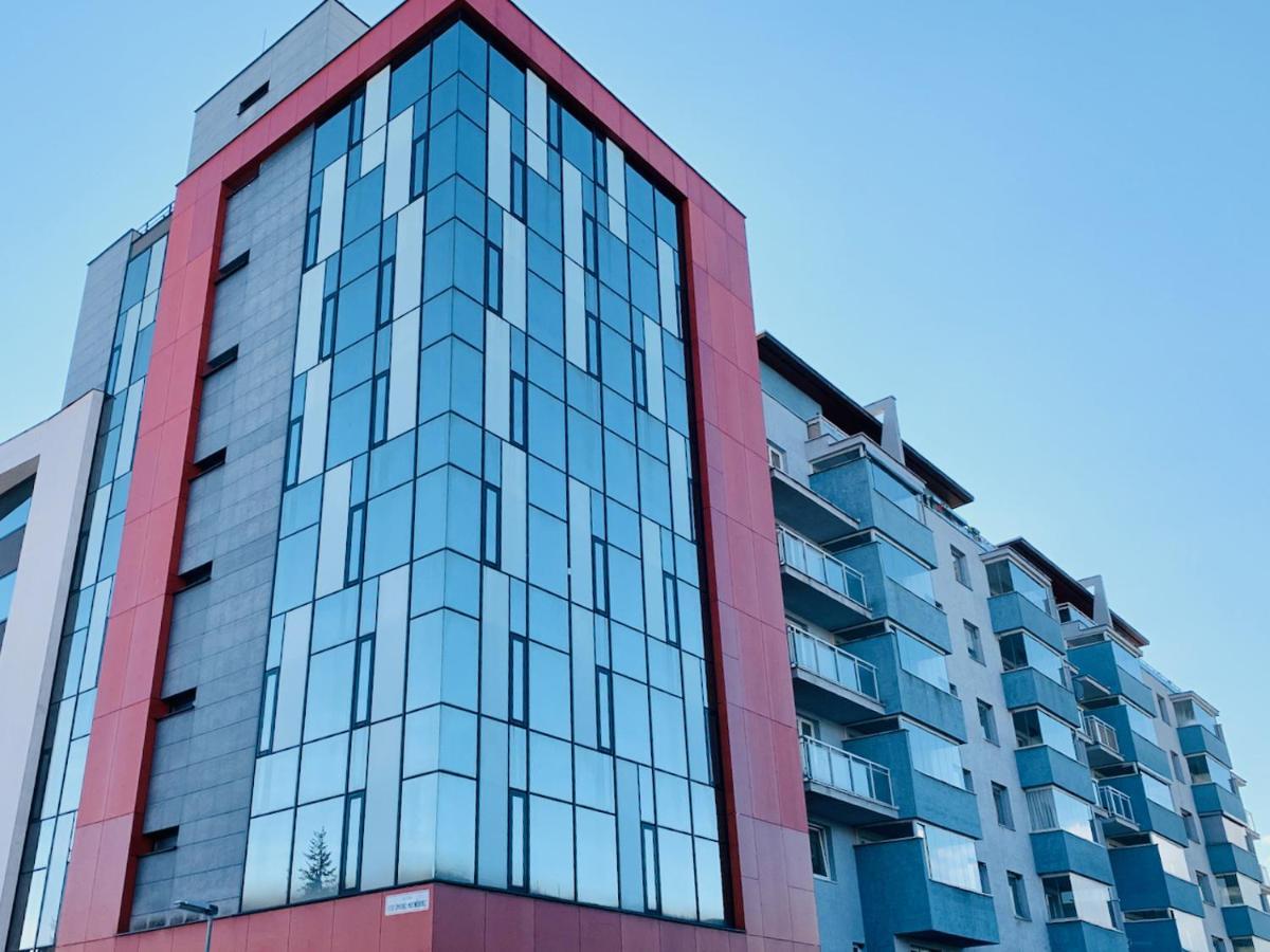 Cozy Apartment - Citycentre - Freeparking - Selfcheck-In Liptovsky Mikulas Exterior photo