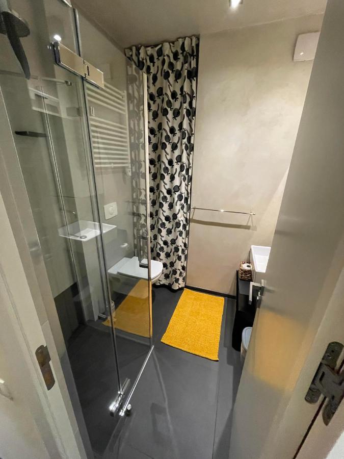 Cozy Apartment - Citycentre - Freeparking - Selfcheck-In Liptovsky Mikulas Exterior photo